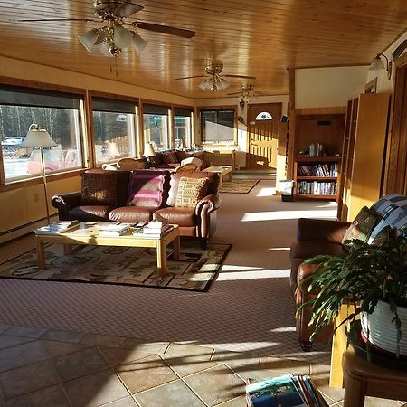 Denali Touch Of Wilderness B&B Хили Экстерьер фото