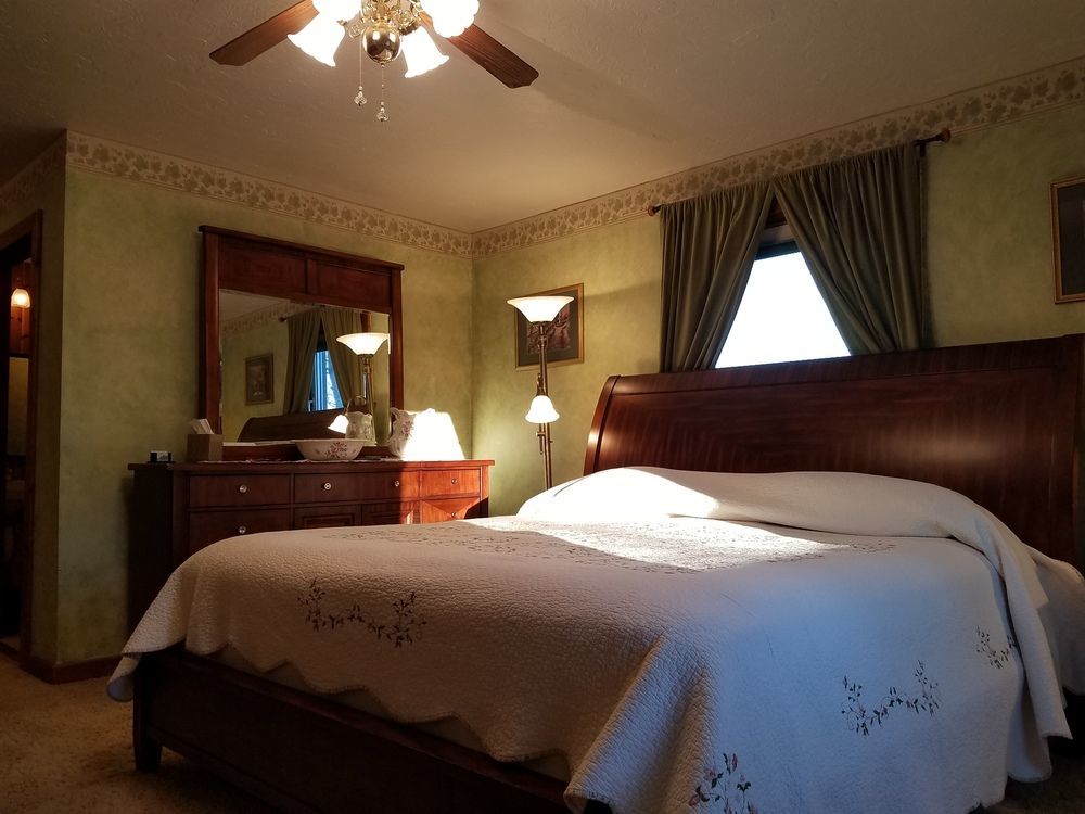 Denali Touch Of Wilderness B&B Хили Экстерьер фото