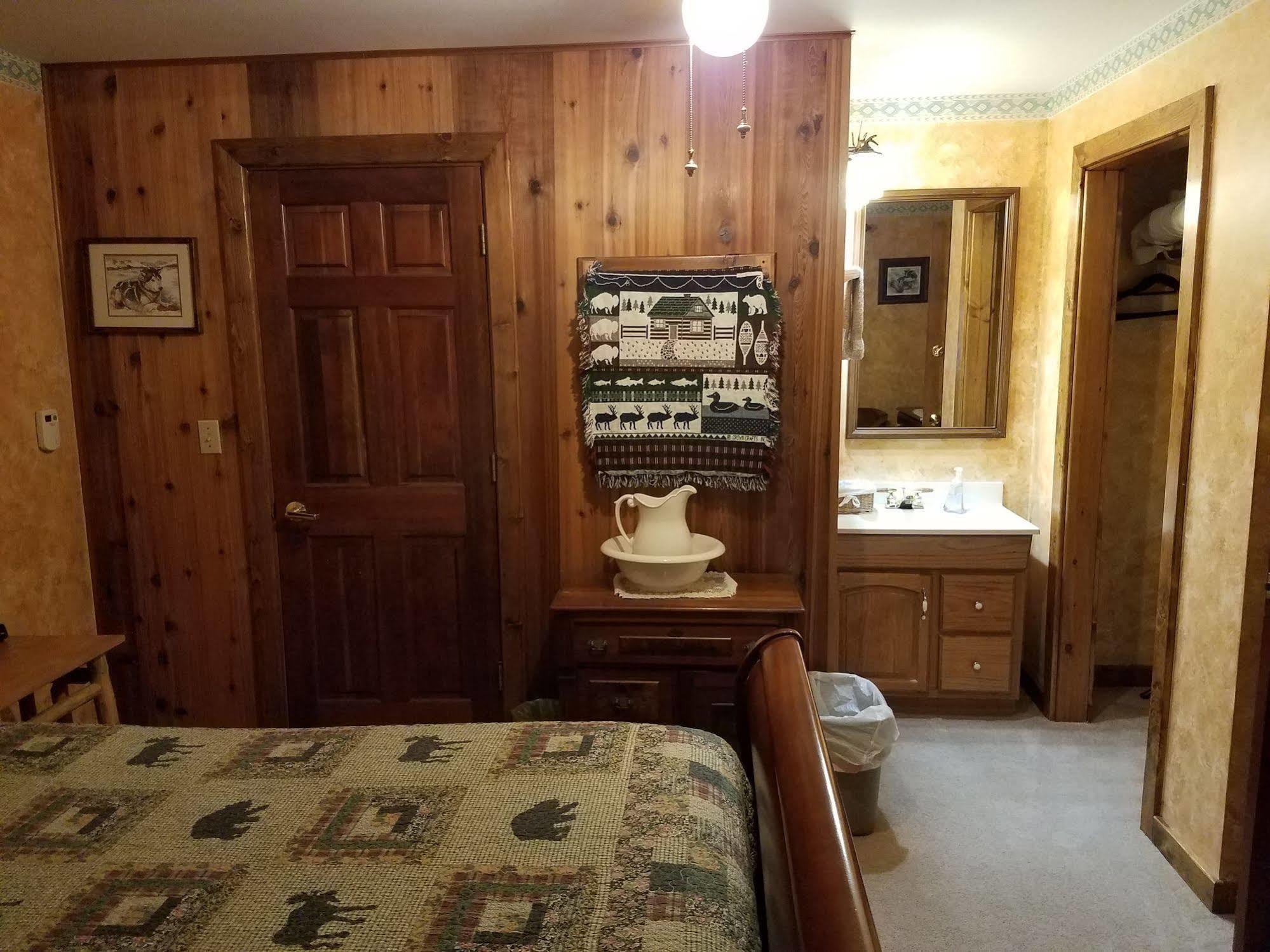 Denali Touch Of Wilderness B&B Хили Экстерьер фото
